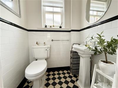 Picture 11
